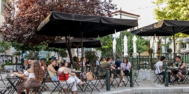Γεωργιάδης: Στο εξής τα μέτρα θα αφορούν μόνο ανεμβολίαστους – Υπό εξέταση οι μεικτοί χώροι