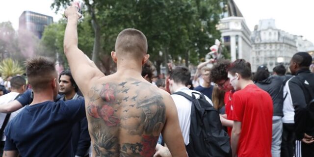 Euro 2020: Απόπειρα εισβολής Άγγλων οπαδών στο Γουέμπλεϊ πριν τον τελικό