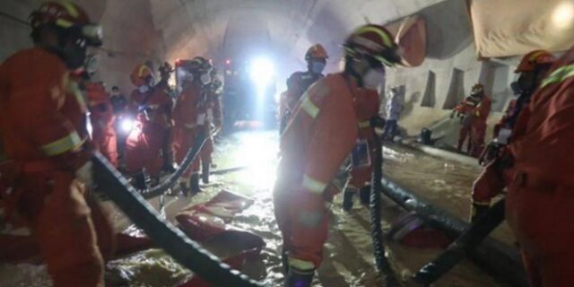 Κίνα: Ανασύρθηκαν 3 νεκροί από πλημμυρισμένη σήραγγα