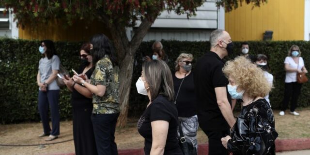 Κορονοϊός: 1.571 νέα κρούσματα σήμερα στην Αττική