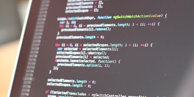 Προφυλακίστηκε ο Βρετανός που κατηγορείται ότι χάκαρε λογαριασμούς διασήμων στο Twitter