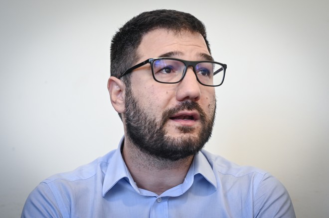 Ηλιόπουλος : “Ο Μητσοτάκης οφείλει να διαγράψει άμεσα τον Καλλιάνο”