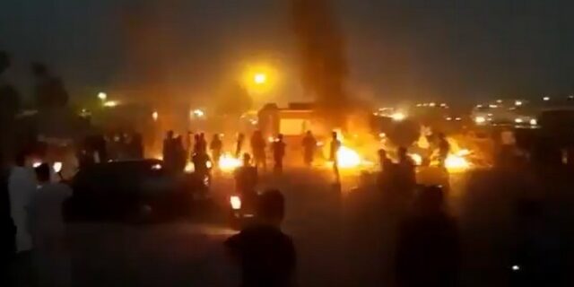 Ιράν: Δεύτερη νύχτα διαδηλώσεων για τις ελλείψεις νερού- Νεκρός νεαρός άνδρας