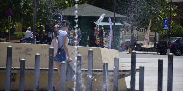 Καύσωνας: Καμίνι η Ελλάδα – Στο “κόκκινο” μέχρι το τέλος της εβδομάδας