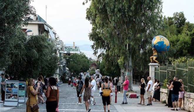 Κορονοϊός: 2794 νέα κρούσματα σήμερα στην Ελλάδα – 6 νεκροί και 132 διασωληνωμένοι