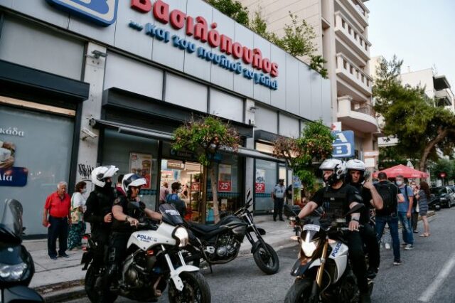 Ένοπλη ληστεία σε σούπερ μάρκετ της Καισαριανής – Τραυματίστηκε νεαρός πολίτης