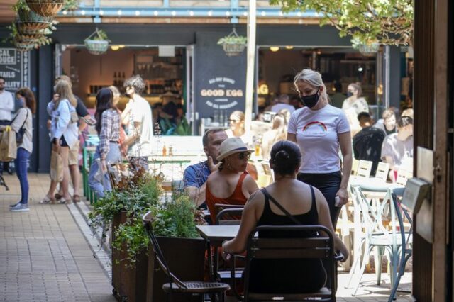 Αγγλία: Οριστικό – Στις 19/7 επιστρέφει στη “φυσιολογική” ζωή