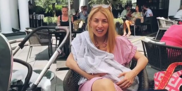 Μαρία Ηλιάκη: Θήλασε δημόσια την κόρη της και έχει ένα μήνυμα για όσους σχολίασαν αρνητικά
