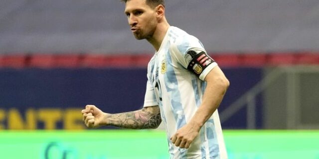 Η FIFA δοκιμάζει 30λεπτα ημίχρονα, συνεχείς διακοπές χρόνου και απεριόριστες αλλαγές