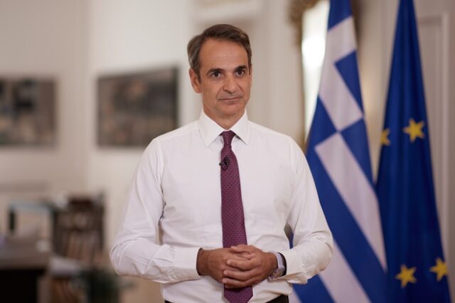 Μητσοτάκης: Δεν κινδυνεύει η Ελλάδα, αλλά οι ανεμβολίαστοι Έλληνες