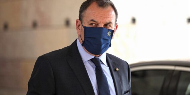 Παναγιωτόπουλος και ΓΕΣ διαψεύδουν την παραίτηση του διευθυντή Αεροπορίας Στρατού