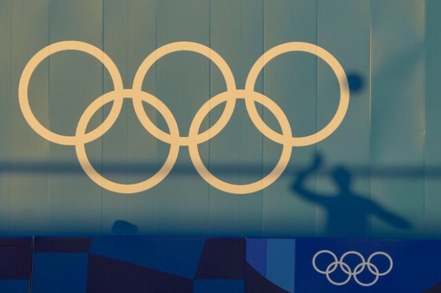 Ολυμπιακοί Αγώνες: Αθλητές έσπασαν το πρωτόκολλο, κατανάλωσαν αλκοόλ και κινδυνεύουν με τιμωρία
