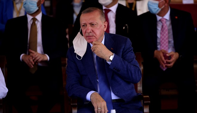Τριπλό “χαστούκι” στην Τουρκία για Βαρώσια και Χάλκη