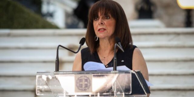 Συγχαρητήρια από την Κατερίνα Σακελλαροπούλου στον Στέφανο Ντούσκο