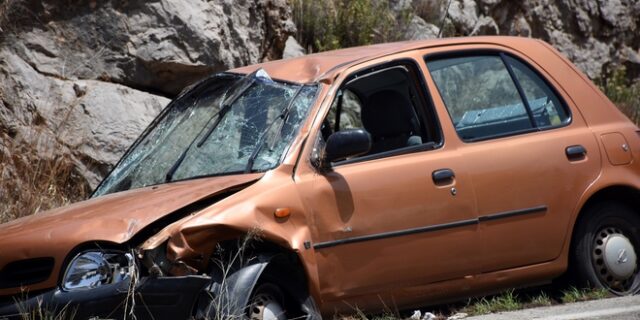 Θεσσαλονίκη: Νεκρός 44χρονος οδηγός σε τροχαίο – Το αυτοκίνητό του έπεσε σε ρέμα
