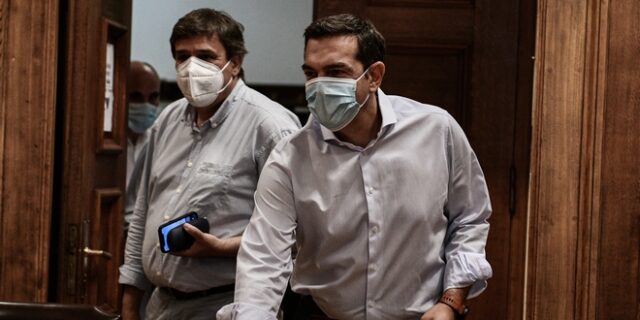 Τσίπρας: Εγκληματική εμμονή οι συγχωνεύσεις και το κλείσιμο νοσοκομείων εν μέσω πανδημίας