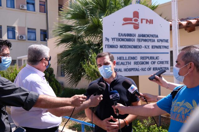 Τσίπρας: “Η κυβέρνηση να μην τολμήσει να προχωρήσει σε συγχωνεύσεις νοσοκομείων”