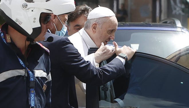 Πάπας Φραγκίσκος: Πήρε εξιτήριο από το νοσοκομείο – Το μήνυμά του σε παιδιά που νοσηλεύονται
