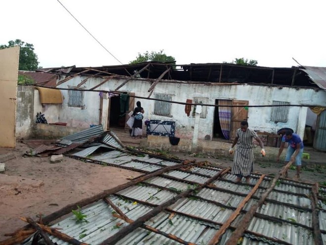 Γκάμπια: Δέκα νεκροί και πάνω από 1.500 εκτοπισμένοι λόγω σφοδρής καταιγίδας