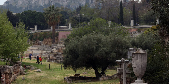 Καύσωνας: Κλειστοί οι αρχαιολογικοί χώροι από 12 έως 5 το απόγευμα