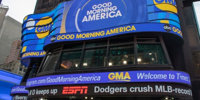Πρώην παραγωγός του “Good Morning America” κατηγορείται για σεξουαλική παρενόχληση