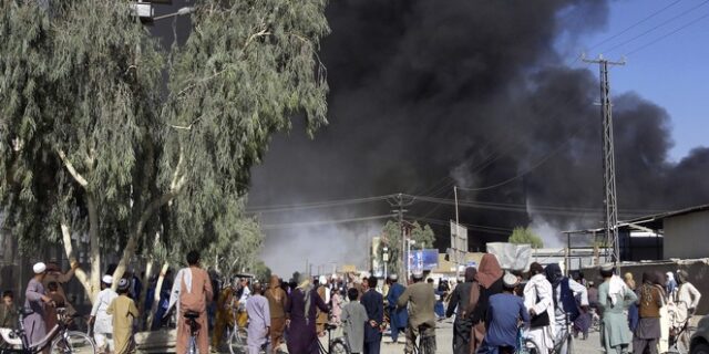 Αφγανιστάν: Οι Ταλιμπάν προ των πυλών της Καμπούλ- “Φρικιαστικό να βλέπεις τα δικαιώματα των γυναικών να αφαιρούνται”