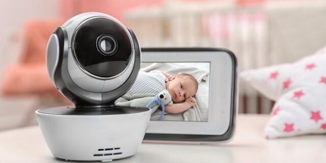 Χάκερς έχουν πρόσβαση σε 83.000.000 “έξυπνες” κάμερες και παρακολούθησης μωρών