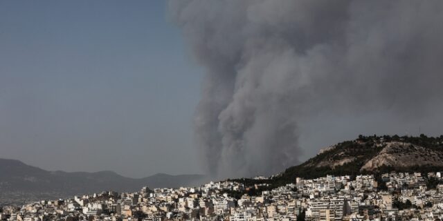 Βαρυμπόμπη: Καρέ-καρέ η καταστροφή σε ένα time lapse βίντεο