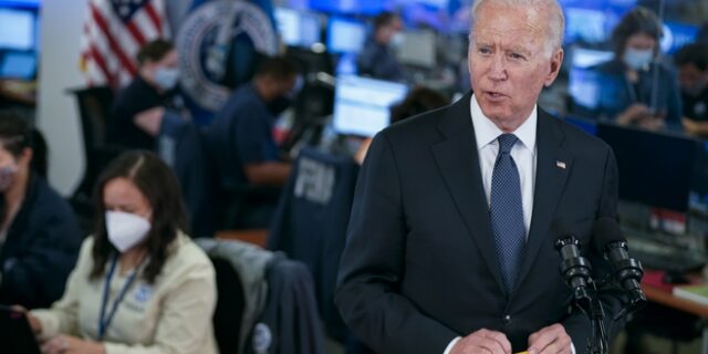 Μπάιντεν: Η ερώτηση για το Αφγανιστάν που τον εκνεύρισε – Χτύπησε το χέρι κι αποχώρησε