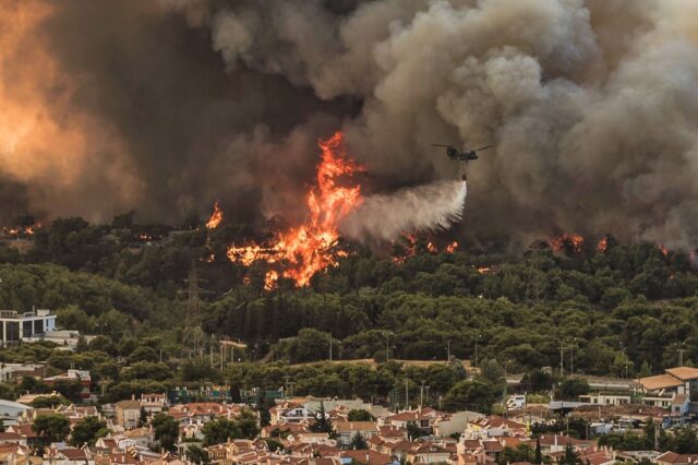 Φωτιές: Πάνω από 60.000 στρέμματα κάηκαν μέσα σε 4 μέρες