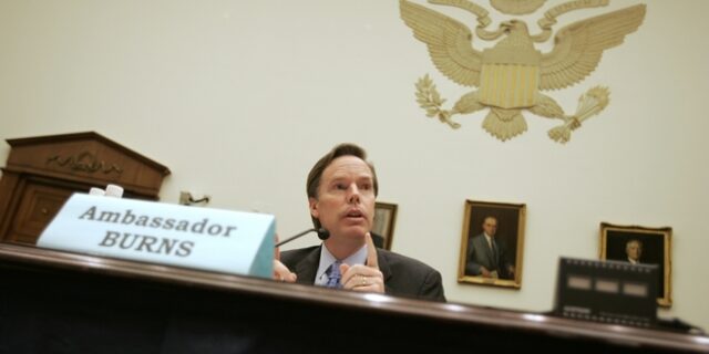 Ο Νίκολας Μπερνς νέος πρεσβευτής των ΗΠΑ στην Κίνα