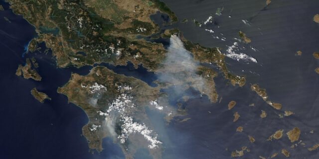 Εύβοια: Οι φωτιές όπως φαίνονται από δορυφόρο
