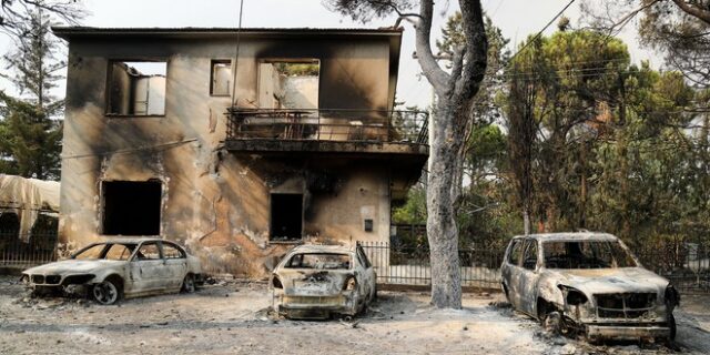 Φωτιές: Κουαρτέτο πληγών στην οικονομία