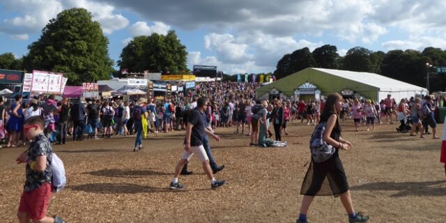 Χίλια κρούσματα μετά το ‘Latitude Festival’ στη Μεγάλη Βρετανία