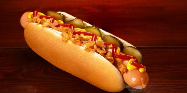 Ένα χοτ ντογκ μάς στοιχίζει 36 λεπτά υγιούς ζωής – Τι μας δίνει 48 επιπλέον λεπτά κάθε μέρα