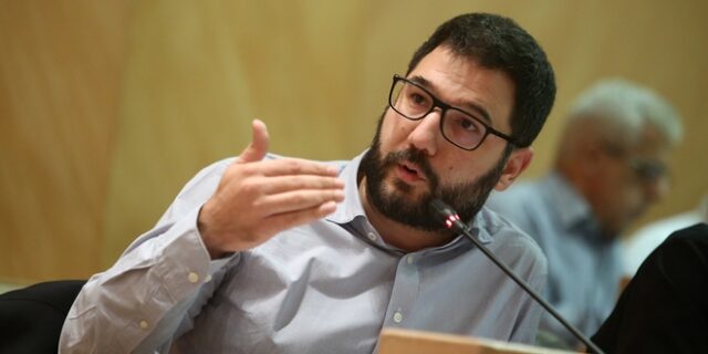 Ηλιόπουλος για Συρίγο: Συνεχίζεται η κυβερνητική γραμμή ξεπλύματος των νεοναζί