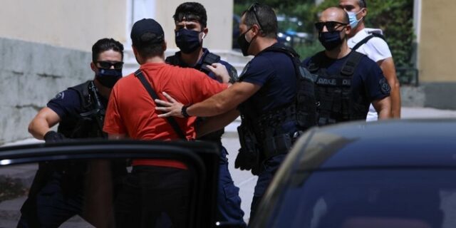 Δάφνη: Η απολογία του 40χρονου γυναικοκτόνου – “Την άκουσα να με απατάει”