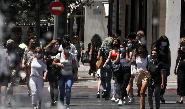 Ανησυχία για το ρεκόρ κρουσμάτων και τις διασωληνώσεις