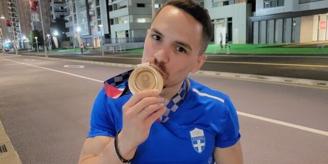 Πετρούνιας: Η πρώτη ανάρτηση μετά το χάλκινο στο Τόκιο – “Ευχαριστώ Ελλάδα”