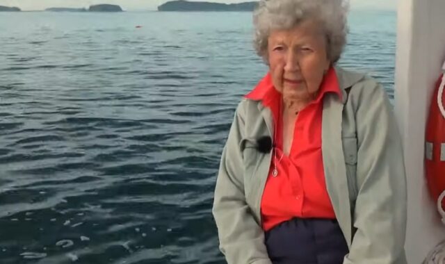 Η 101χρονη “κυρία των αστακών” δεν σκοπεύει να συνταξιοδοτηθεί