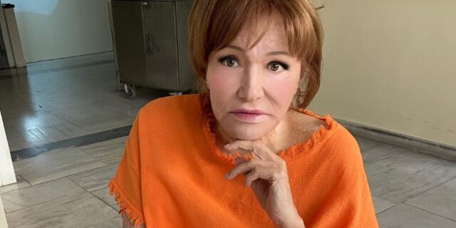 Μαίρη Χρονοπούλου: Νοσηλεύτηκε με πόνους και βαρύ βήχα – Το αισιόδοξο μήνυμα μέσα από το νοσοκομείο