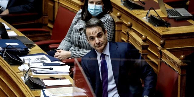 H πολιτική Μητσοτάκη – Κεραμέως στην Παιδεία και ο αποκλεισμός των “μη προνομιούχων”