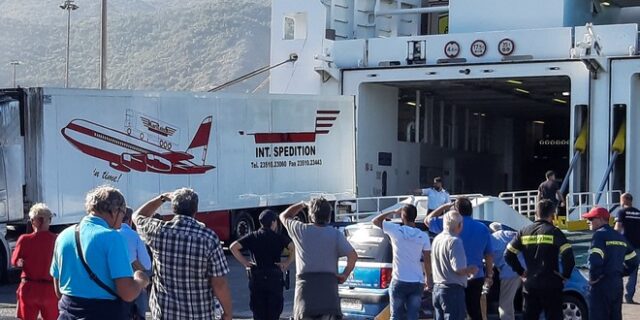 Μηχανική βλάβη στο πλοίο “Olympic Champion” – Ταλαιπωρία για 362 επιβάτες