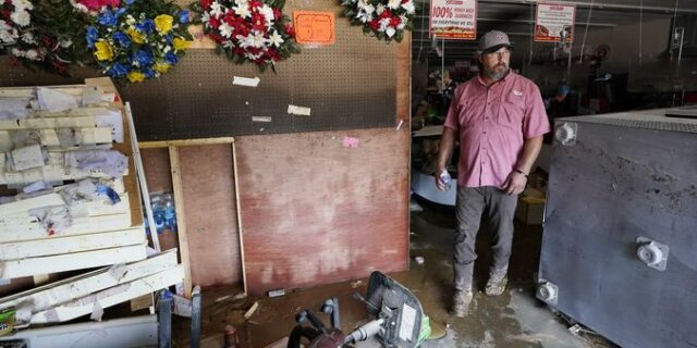 ΗΠΑ: Τουλάχιστον 21 νεκροί στο Τενεσί από τις πλημμύρες