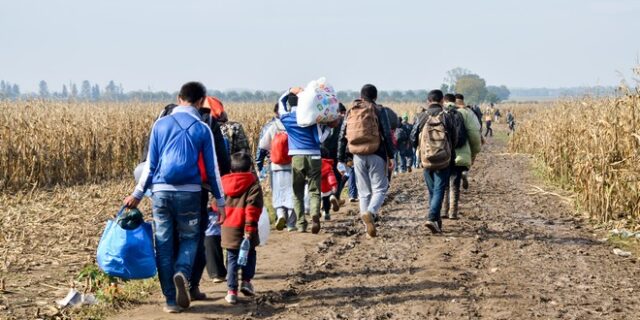 Ιταλία: Η Ρώμη ζητά ανακατανομή προσφύγων και μεταναστών στην ΕΕ