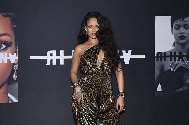 Forbes: Η Rihanna είναι πλέον επίσημα δισεκατομμυριούχος