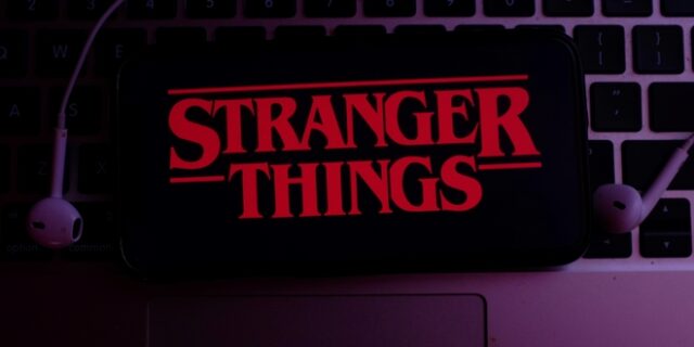 Stranger Things: Η νέα σεζόν “αξίζει την αναμονή”