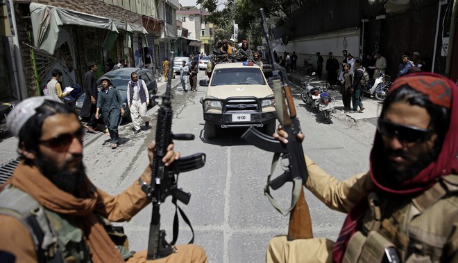 Αφγανιστάν: Επτά νεκροί στο χάος που επικρατεί κοντά στο αεροδρόμιο της Καμπούλ