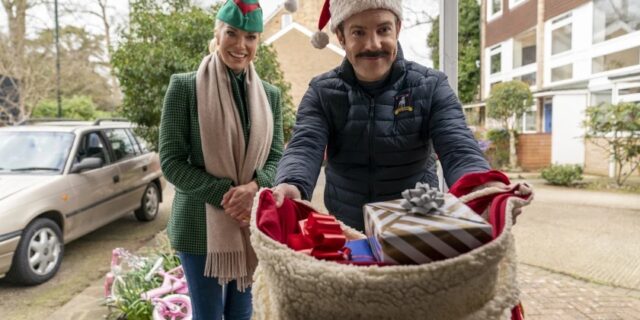 Ted Lasso: Έβγαλε ένα από τα καλύτερα Χριστουγεννιάτικα επεισόδια στην ιστορία της τηλεόρασης. Μέσα στο καλοκαίρι