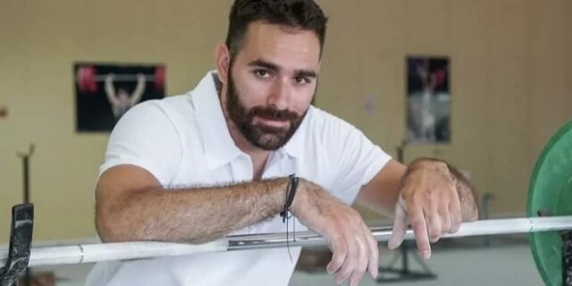 Θοδωρής Ιακωβίδης: Χάκαραν τον λογαριασμό του στο Instagram – Ζητούν bitcoin για τους πυρόπληκτους